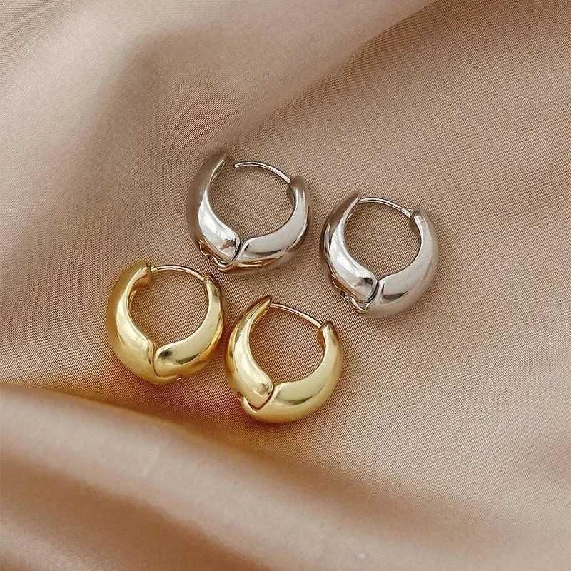 Vintage Chunky Stainless Steel Hoop Earrings For Women Fashion Simple Round Circle Simple Earrings Party Jewelry Holiday Gifts XJ250814