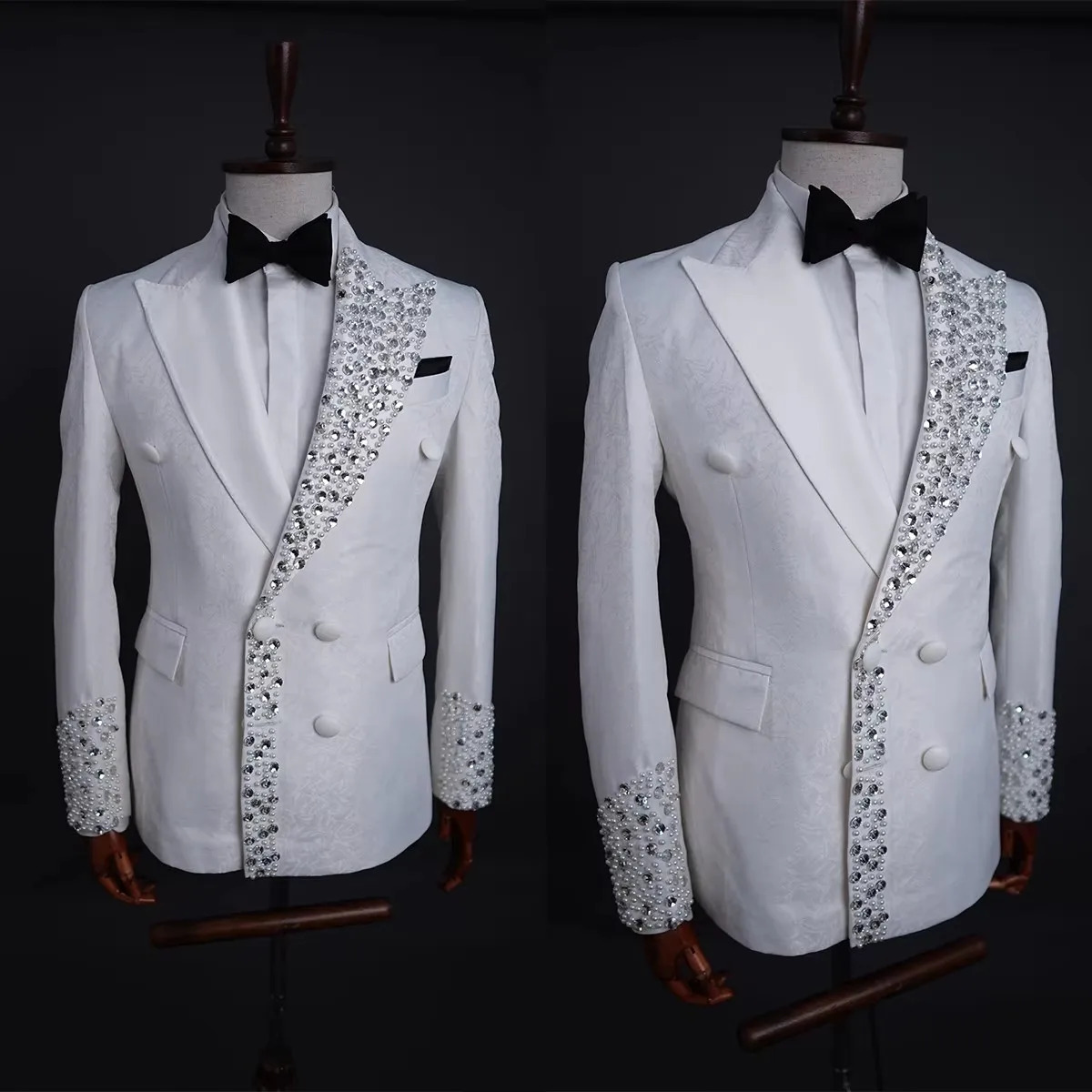 Wedding Men Suits Jacket Tuxedos Crystal Beads White Floral Peaked Lapel Double Breasted 1 Pieces Blazer Custom Made 250811