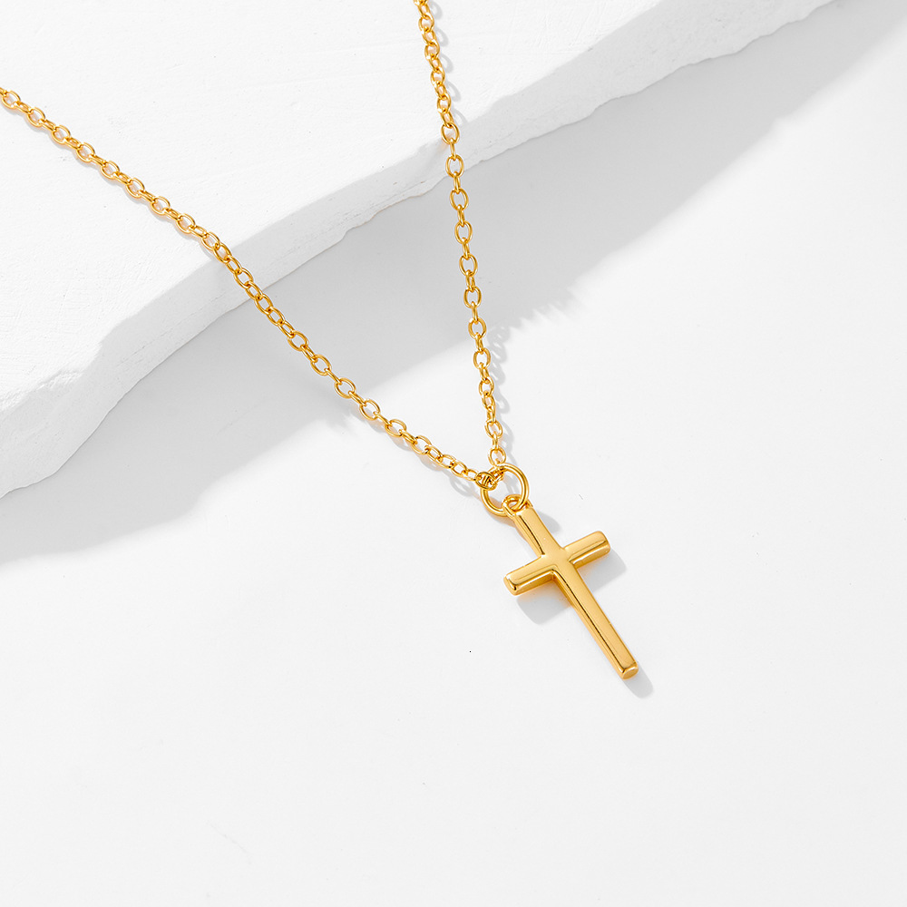 Pearl Cross Pendant Sterling Sier Necklace for Women Fashion Layered Collarbone Chain Jewelry for Women