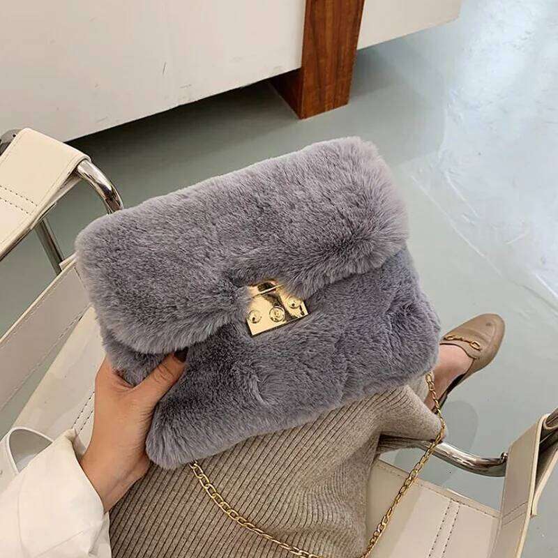 New Winter Plush Shoulder Bag Faux Fur Crossbody Bags For Women Chain Fashion Design Handbag Female Cross Body