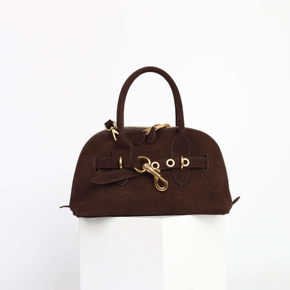 Matte Tote 2025 New Classic Luxury Lazy Style Capacity Commuter Women's Large Shoulder Bag