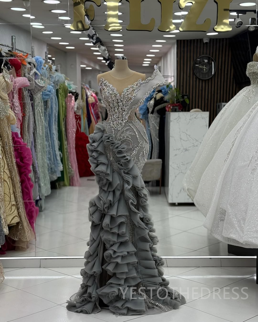 Mermaid Silver Prom Dress 2025 Evening Dresses For Special Occasions Sheer Neck Beaded Lace Crystals Tiered Tulle Birthday Dress Second Reception Gown