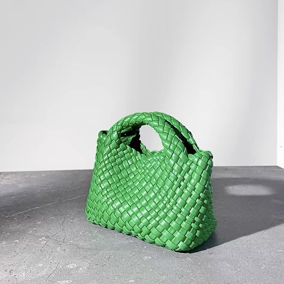 Designer women's handmade basket bag 2025 new single shoulder crossbody bag