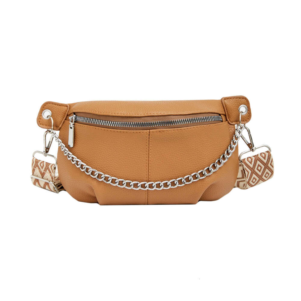 2025 Korean Version New Chain Saddle Women's wallet Wide Shoulder Strap Small Chest Versatile Phone Bags Designer Women Crossbody Bag