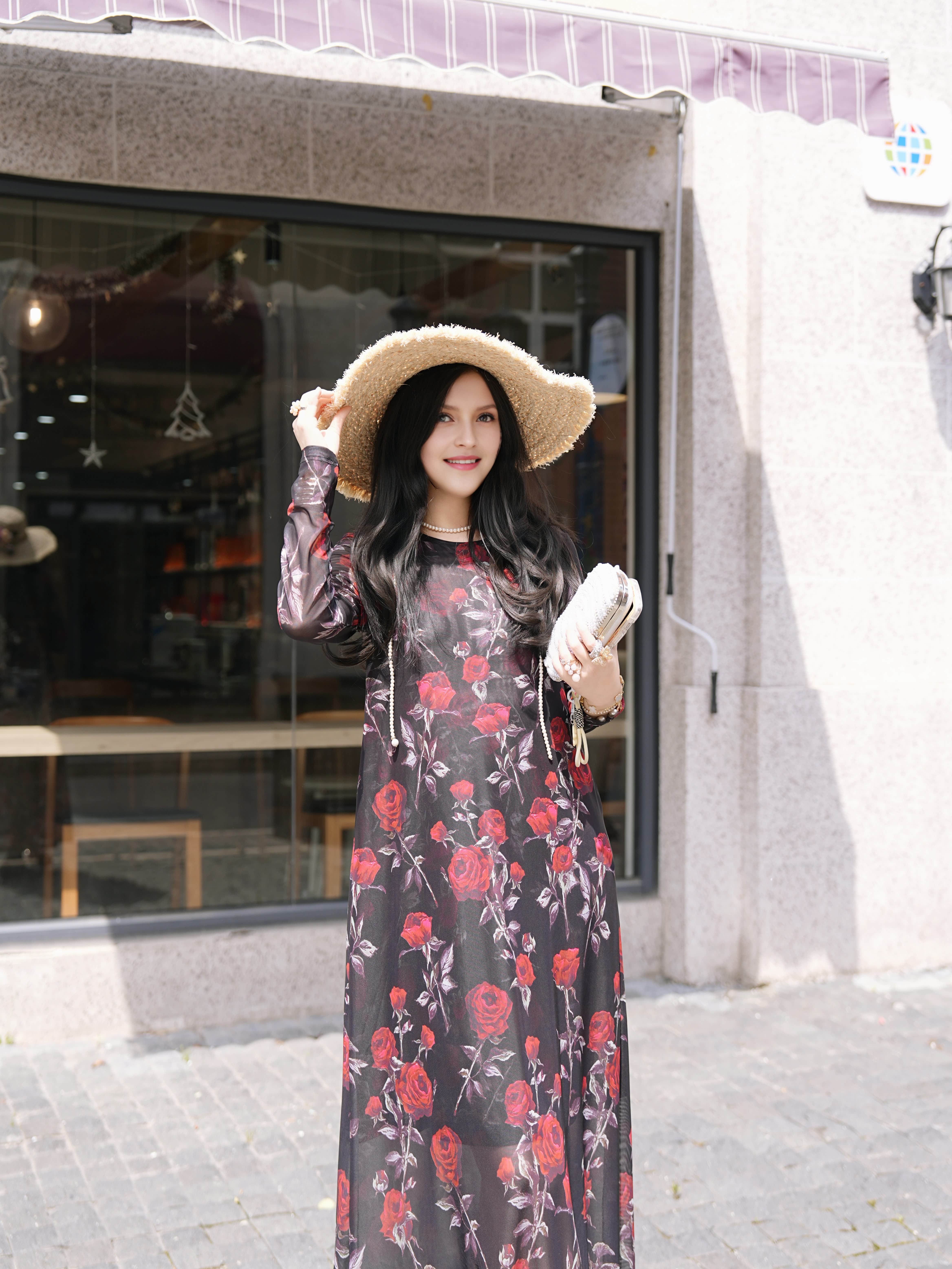 Summer luxury new original black background rose designer dress retro slimming light luxury and highend feel for party birthday festival be gift for m