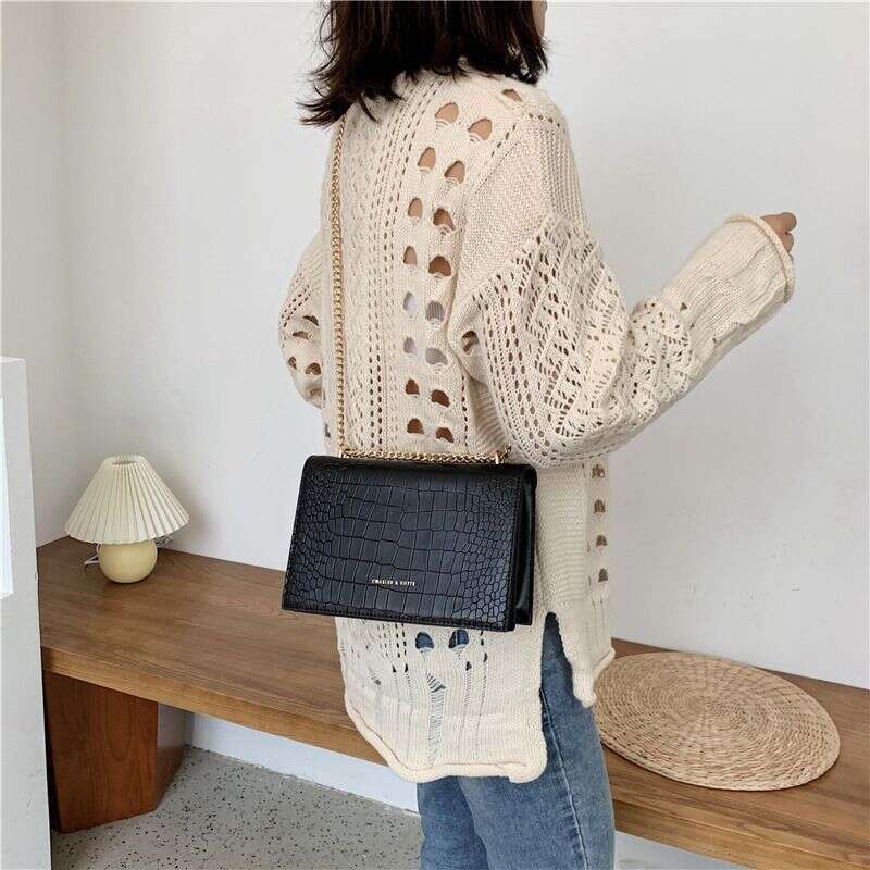 French Niche Westernized Women's 2020 New Trendy Korean Version Versatile One Shoulder Diagonal Cross Fashion Chain