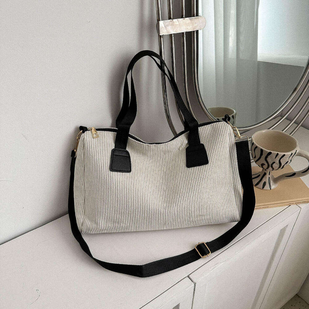 Designer Bags Textured Large Capacity Tote New Color-Block Corduroy Crossbody high quality Handheld Pillow ,fashional single-shoulder Hot selling mess