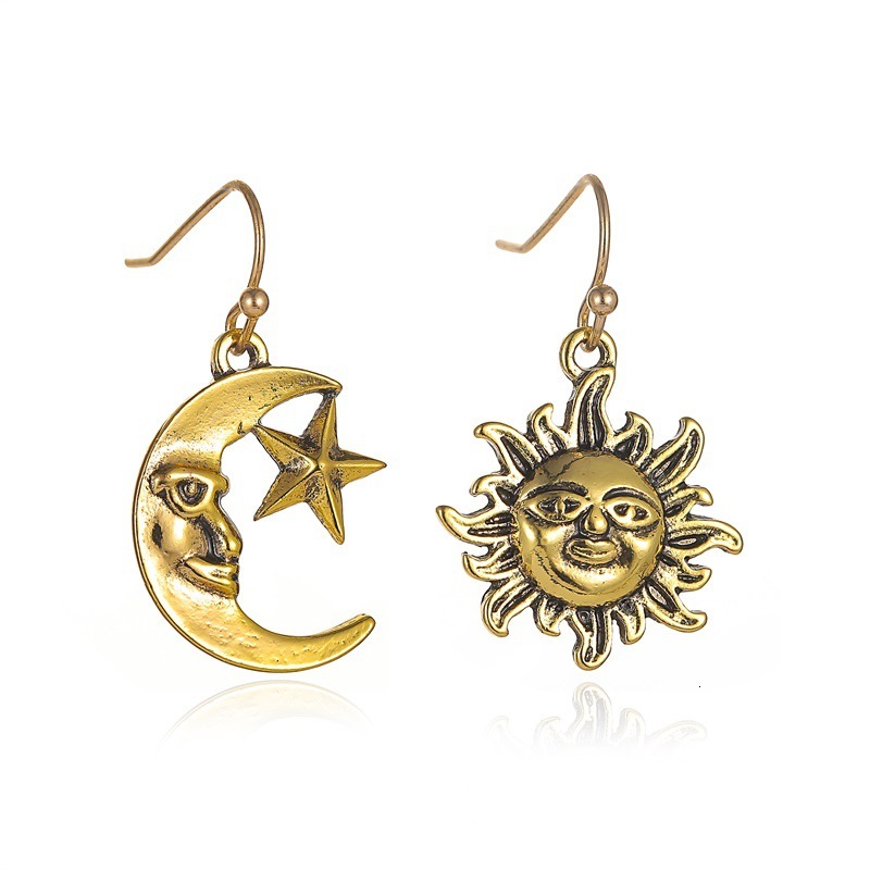 New Sun Moon Asymmetric Human Face Earrings For Women Ethnic Style Vintage Feel Ear Jewelry