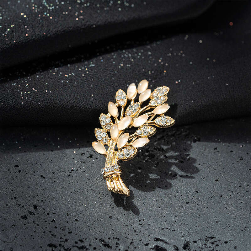 Korean Style Fashion Flower Elegant Temperament Versatile Simple Decorative Clothing Accessory Alloy Brooch