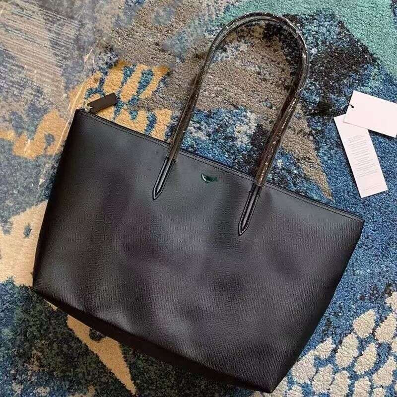 Horizontal French Crocodile Women's Shopping Large Capacity Shoulder Handbag Dumpling Waterproof Tote Mommy Bag