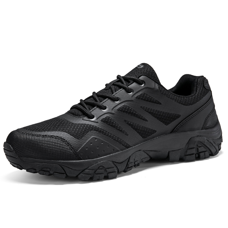 Black High-Quality Running Footwear - Ventilated Design For Optimal Performance