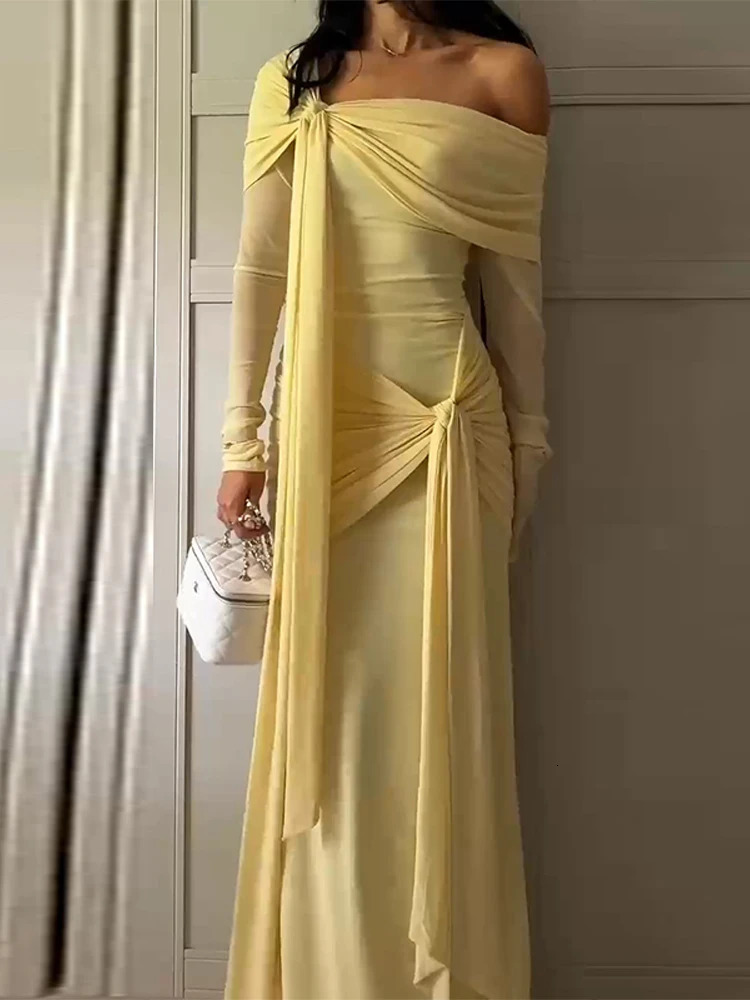 Off Shoulder Pleated Long Dresses Women Fashion Solid Slim Ribbon Hip Pocket Maxi Dress Lady Summer Chic Evening Party Robes 250813