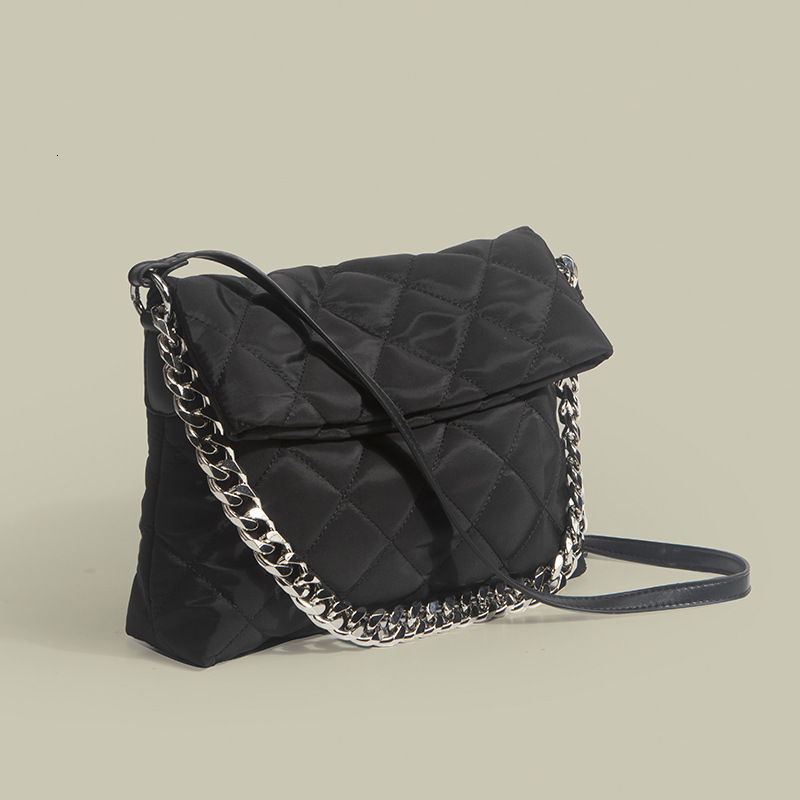 Korean Style High-End Thick Chain Small Square for Women, Autumn and Winter Fashion Large Capacity Tote Bag, Oxford Fabric Crossbody Bag
