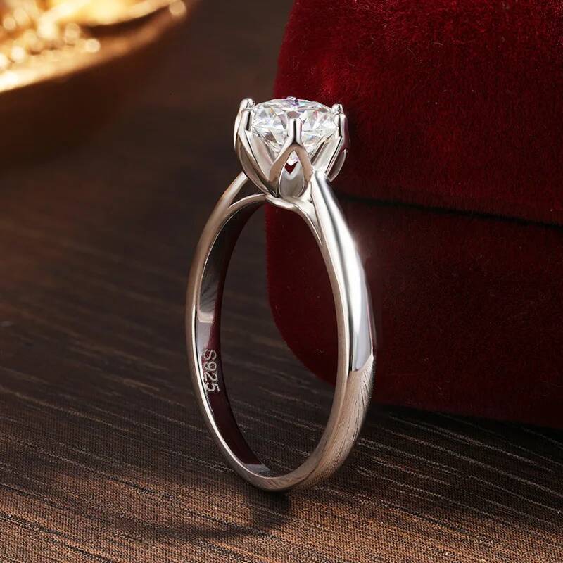 KNOBSPIN D VVS1 Moissanite Ring GRA Certified Lab Diamond Solitaire Rings for Women Engagement Wedding s925 Sterling Silver Band