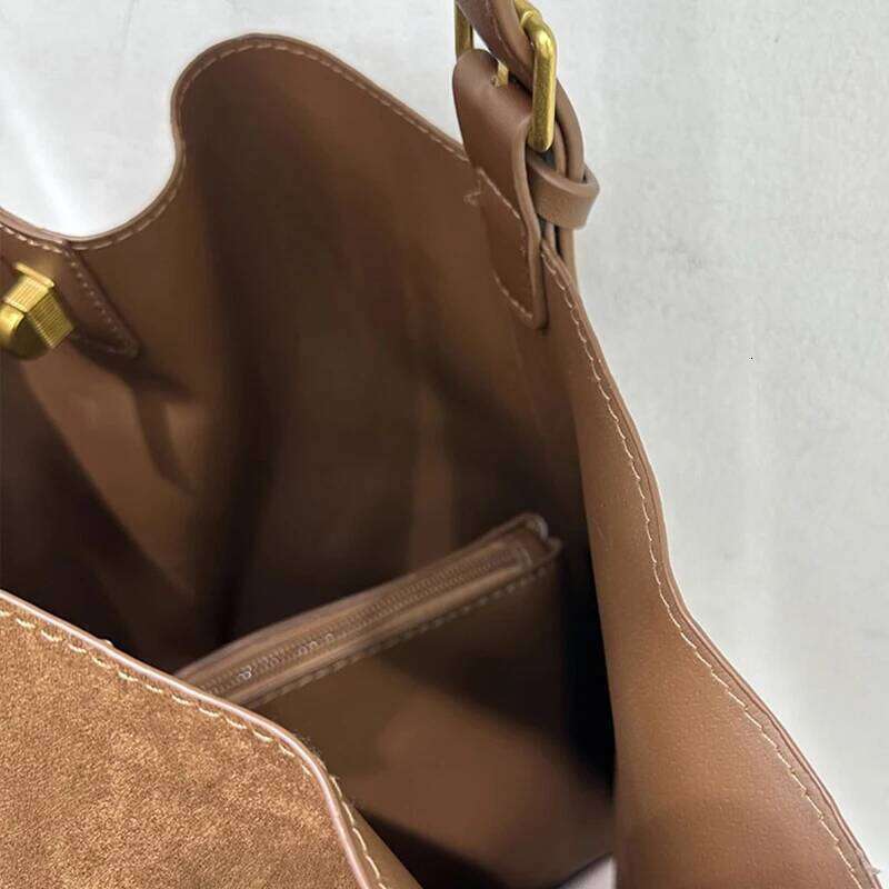 Korean Faux Suede Tote Bags For Women Designer Handbag Purse 2024 New In Vintage Lock With Inner Pocket Underarm Shoulder