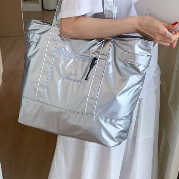 Large Capacity for Women Summer 2025 New Simple Versatile Shoulder Trendy Textured Commuter Tote Bag