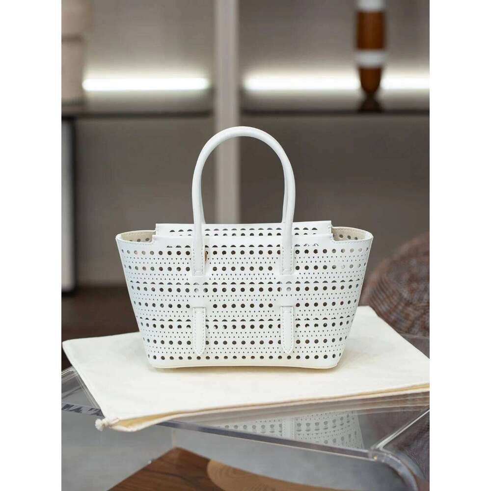 Designer Luxury Brand Design Fashion Large Capacity Genuine Leather Bucket Bag High Quality Cowhide Shoulder Handbags For Women