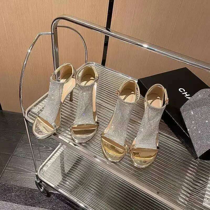 Sexy T-shape Detail Fine Versatile 2024 Summer New Release Socialite Style Ball Gown High Heel Sandals