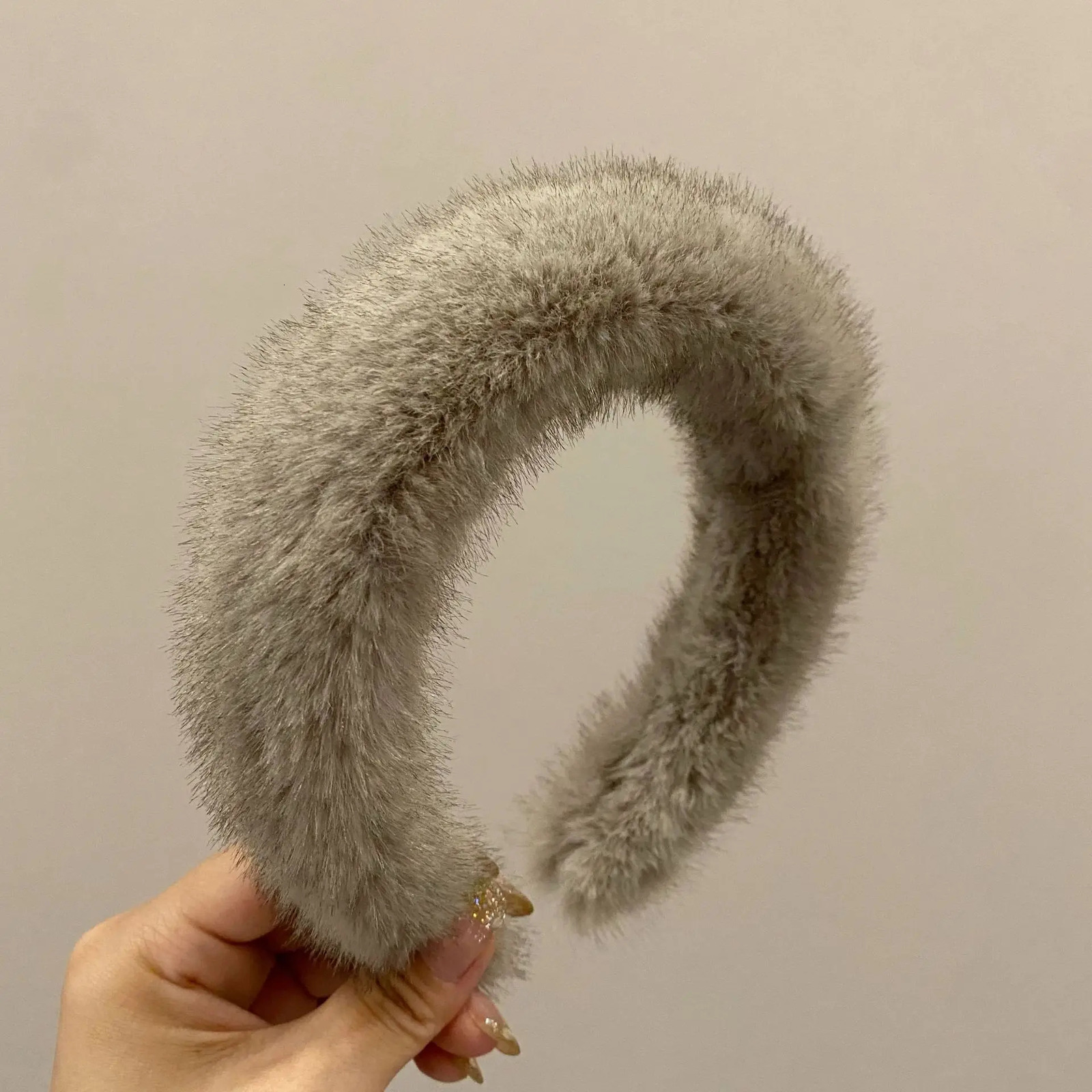 2024 Winter Real Mink Fur Head Band Turban Head Wrap Fluffy Natural Rabbit Fur Warm Hairband Wool Plush Headwear Hairhoop250812