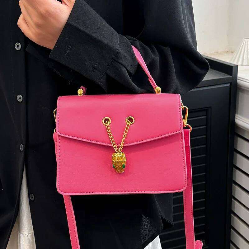 Designer Luxury Trendy Minimalist Crossbody Bag For Women Vintage Leather Messenger Purse With Letter Designer Paris Shopper