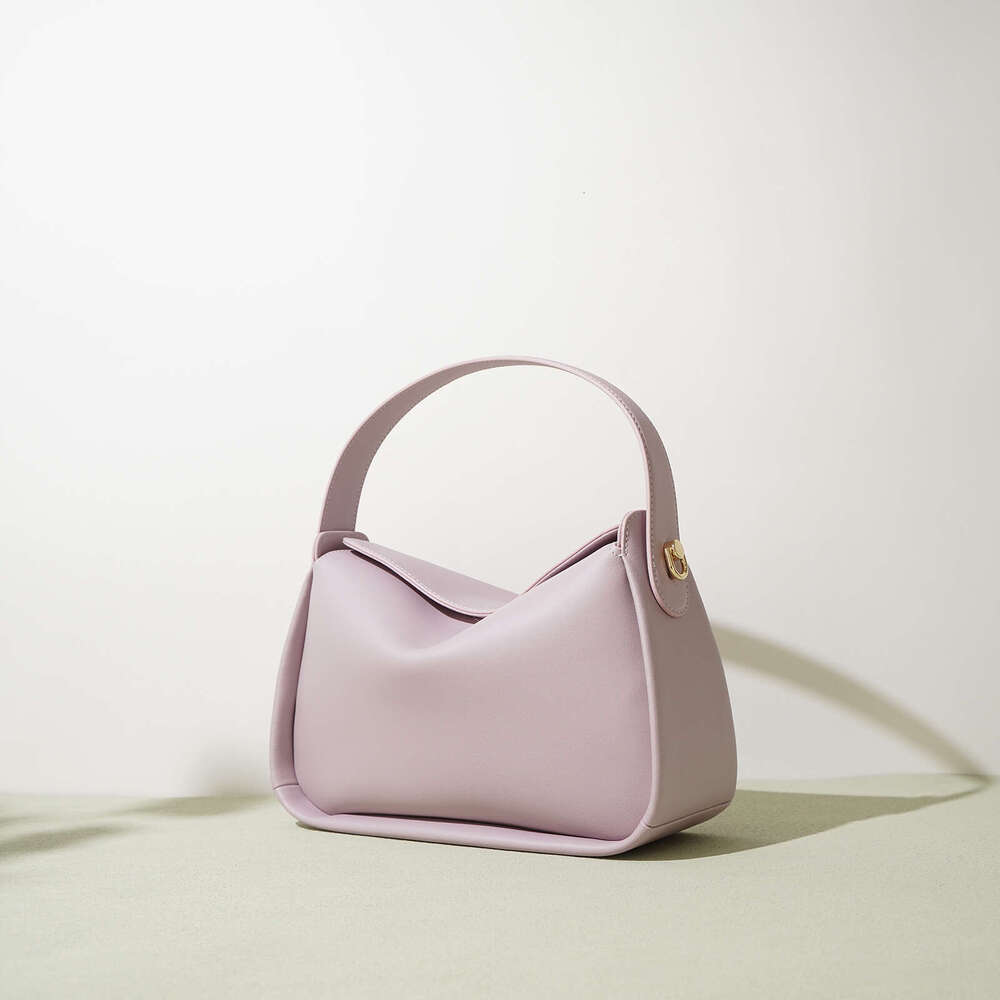 High End Cowhide Crossbody New Fashion Versatile Handbag Niche Commuter Shoulder Dumpling Bag for Women