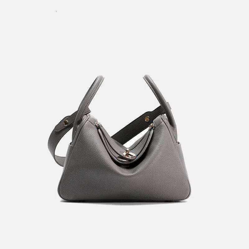 Famous Designer Elegant Handbags Leather Women Ladies Crossbody Shoulder Bag Classic Popular And Lightweight For Shopping bag