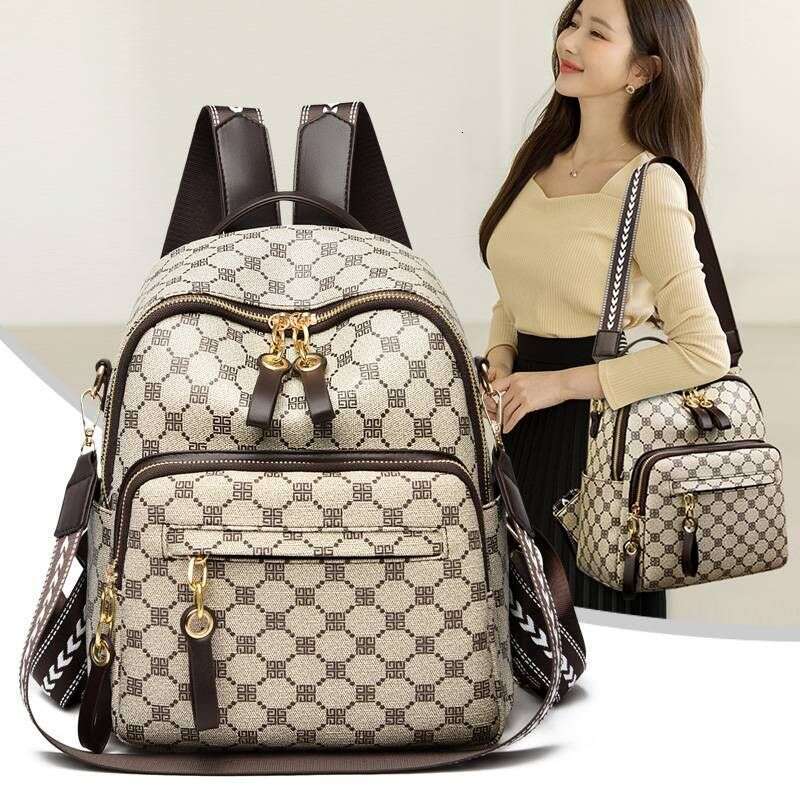 Women's new taste zipper large capacity to go out practical convenient simple atmosphere trend all fashion travel backpack