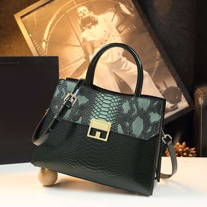 Luxury Genuine Leather Handbag 2023 New Fashion Versatile Crossbody Tote Bag
