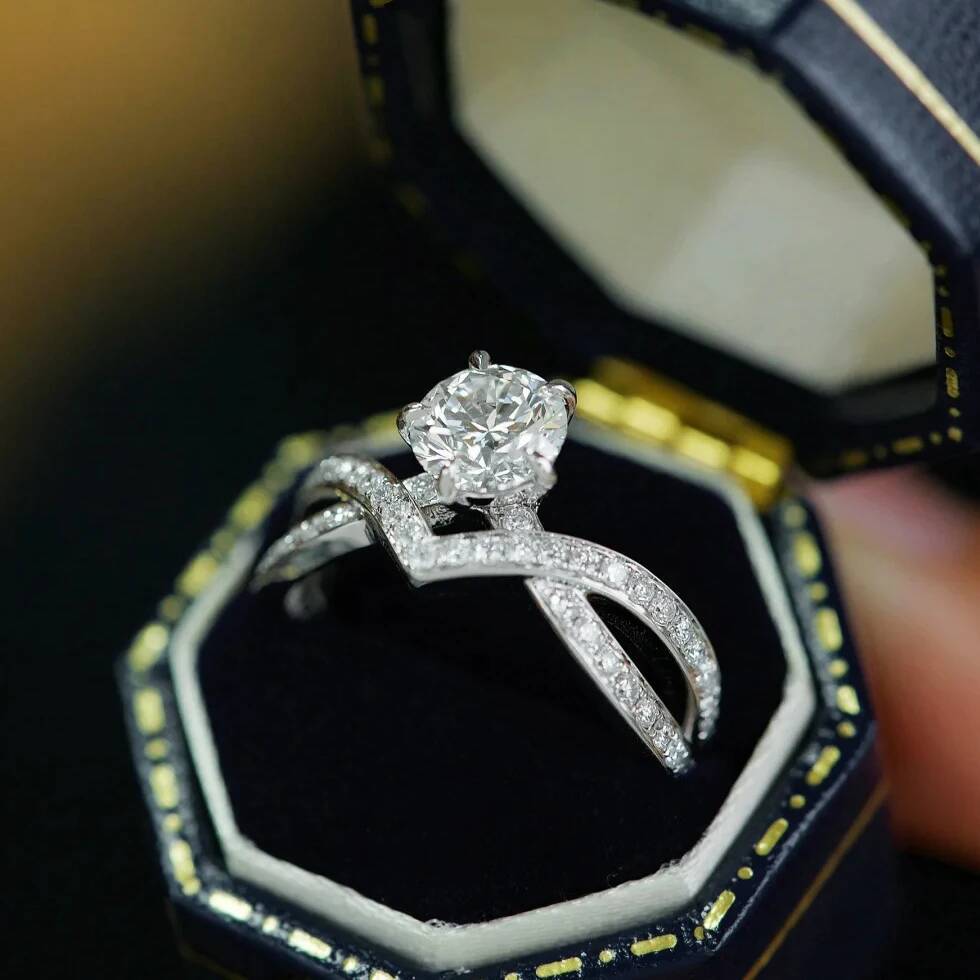 BXINY GRA Certified 1CT Moissanite Rings 100% S925 Silver for Women D Color Round Cut Lab Diamond Wedding Band Gift Fine Jewelry