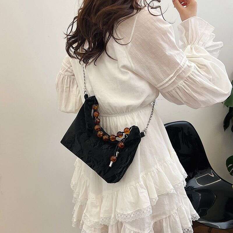 Chinese Beaded Handbag for Women's Spring/Summer 2024 New Fashion Veet Cloud Versatile Chain Crossbody Bag