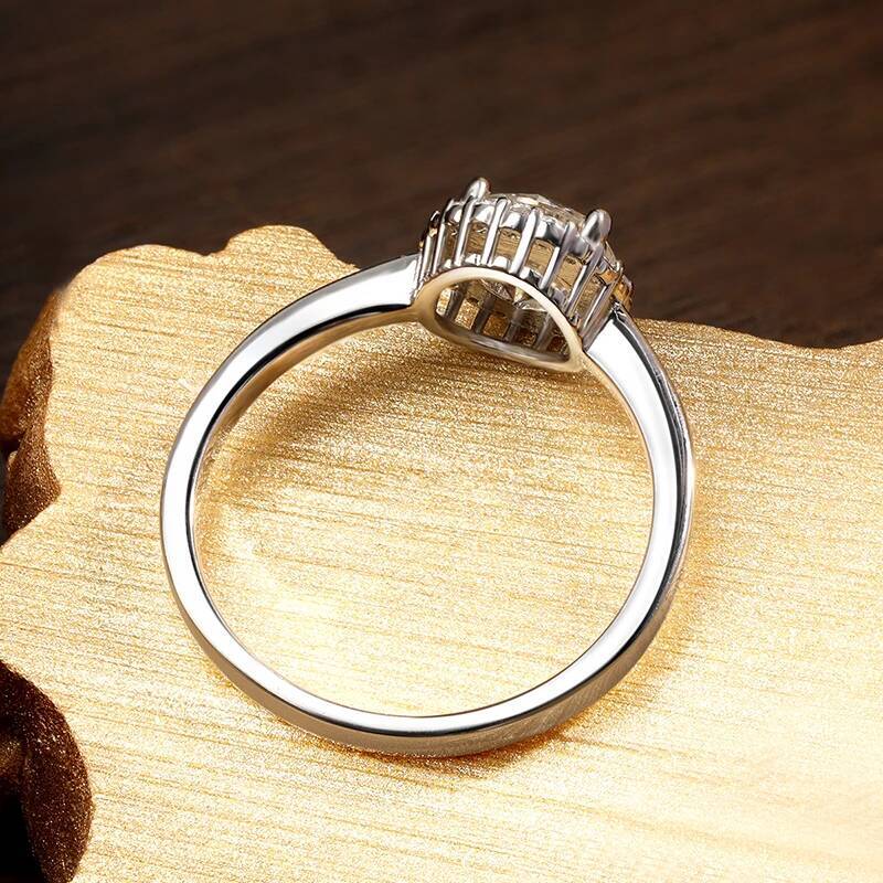 KNOBSPIN 1ct D VVS1 Moissanite Rings for Women Engagement Wedding Lab Diamond with GRA S925 Silver Plated 18k White Gold Ring