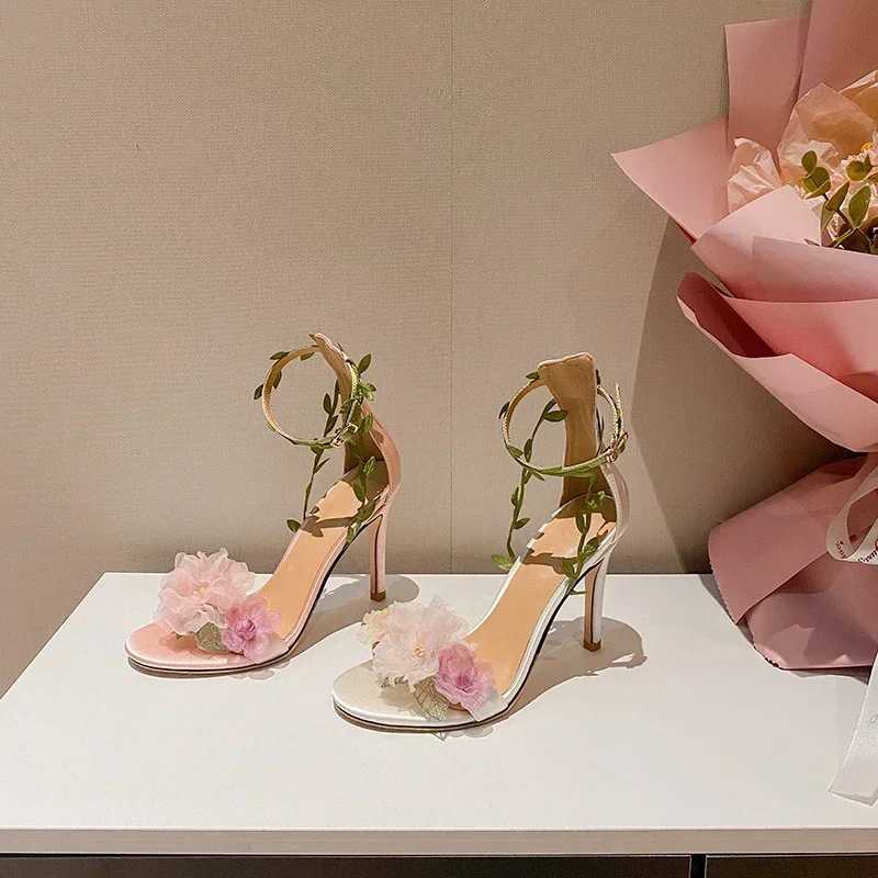 2024 Wedding Shoes New Pink Countryside Chiffon Flower Fantasy High Heels Straight Vine Strap Sandals for Women W250814