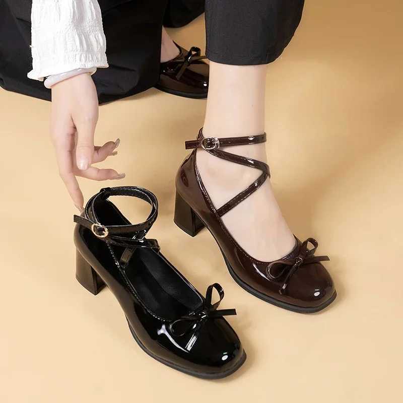 Black Retro Cross-Tie Pumps Casual Summer Round Toe Shoes Ladies Sweet Fashion Shoes Woman Bow Design W250814