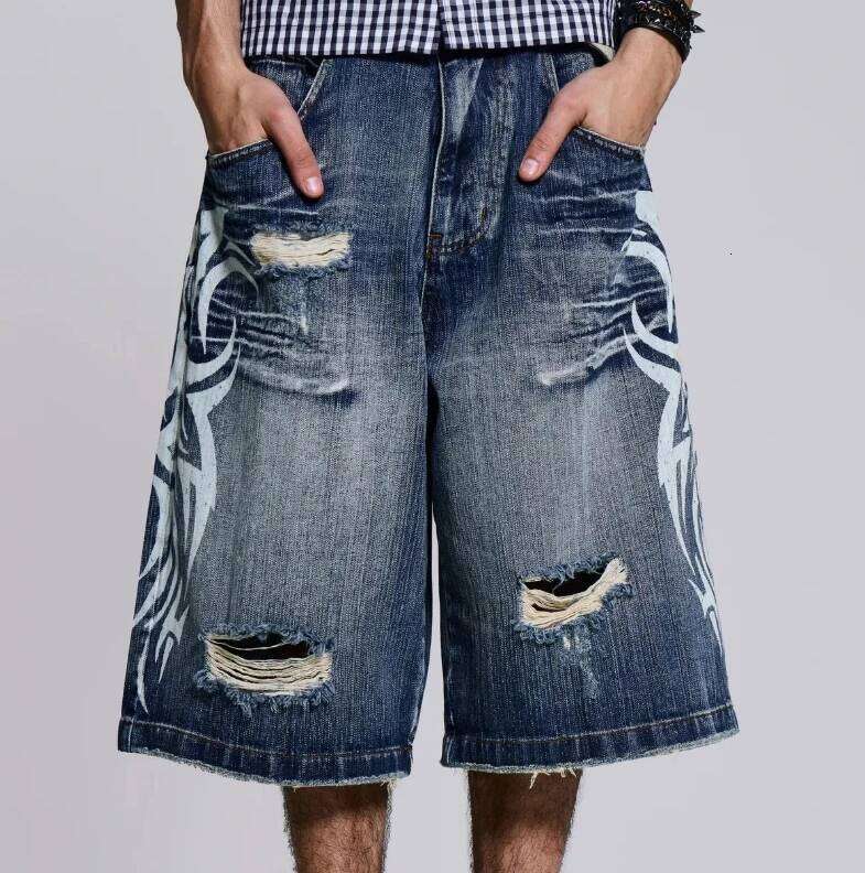 2025 New Gothic Flame Print Used in Old Washing and Worn Five-point Men's Street Fashion Haruku Y2K Baggy Jeans