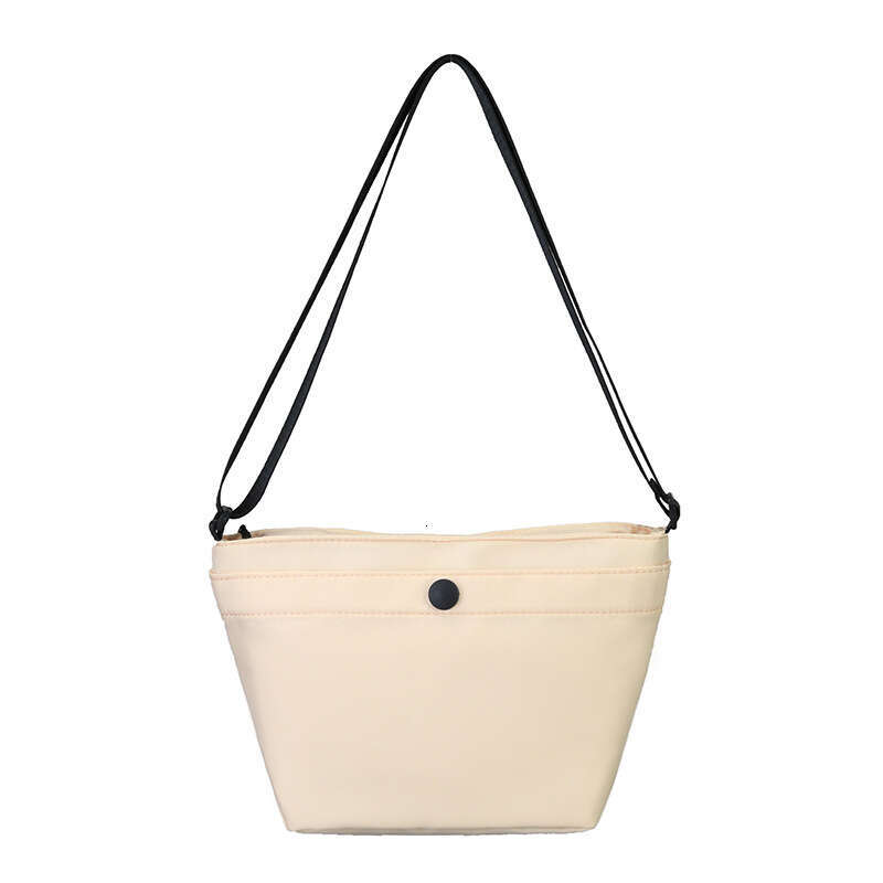 2025 New Korean Style Simple Crossbody Bags Designer Women Small Women Versatile Oxford Cloth Shoulder Harajuku Casual Bucket Bag for Men