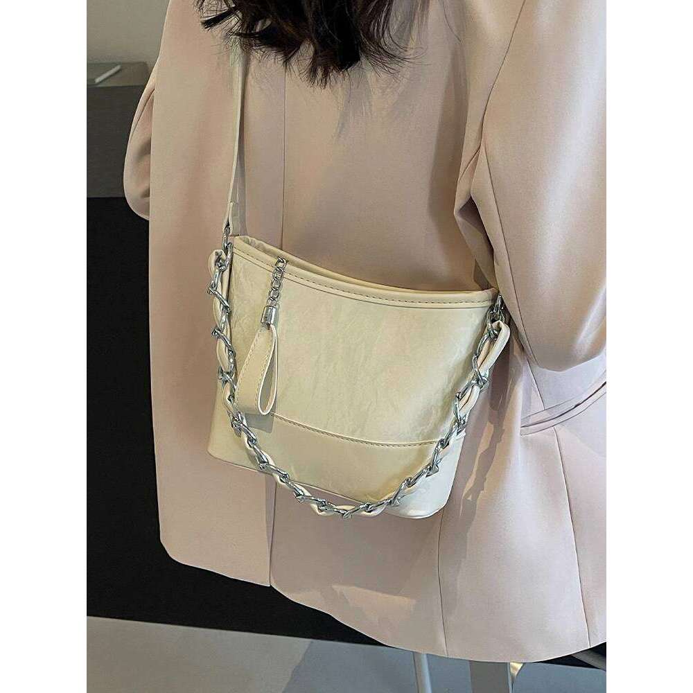High-End Niche Design Single Shoulder Fashion Commuter NEW free shipping for Women 2025 Spring Summer New Korean Style Crossbody Bucket Bag