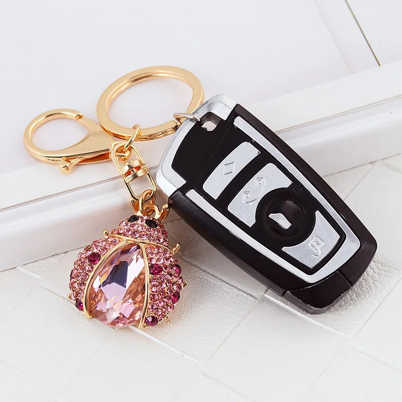 EASYA Arrival Crystal Insect Shape Chaveiro Keychain Cute Sparkling Metal Key Ring Holder Accessories For Women Girls Bag 250811