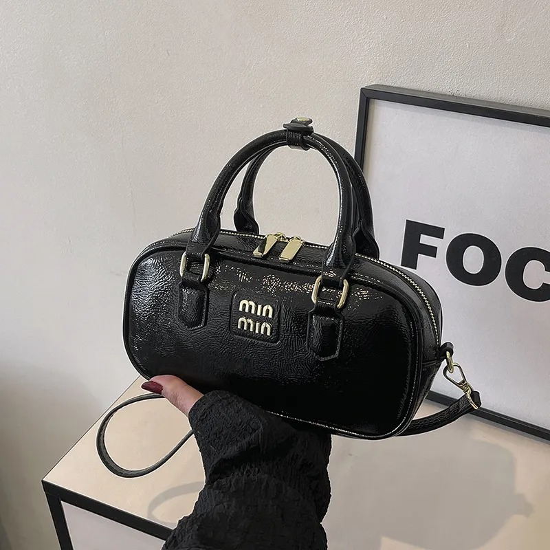 Designer bag 2025 new luxury tote bagShoulder Bags handbag classic small square bag fashionable high-quality multifunctional handbag street essential 