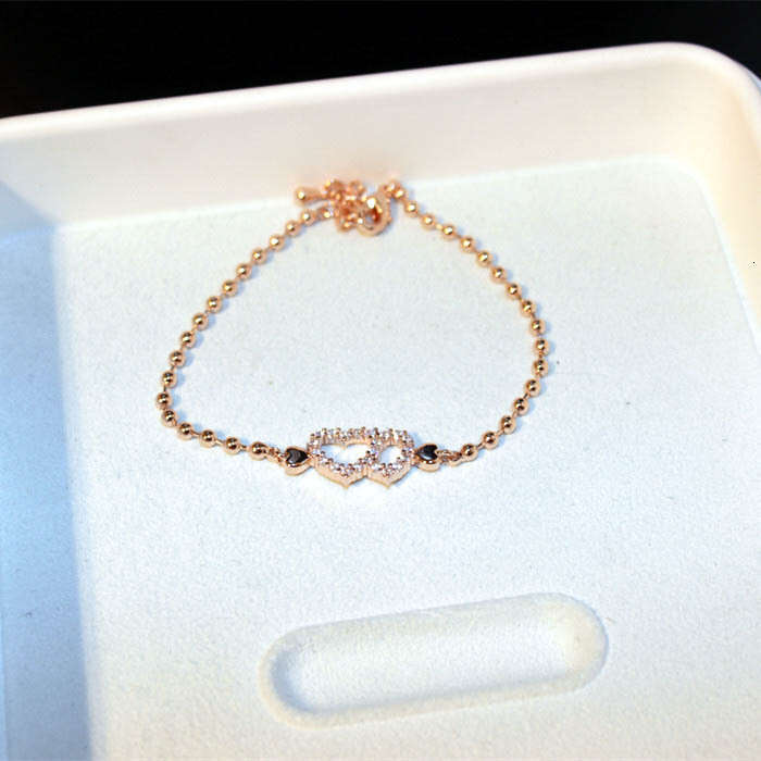 Spring and Summer New Korean Style Fashion Exquisite Zircon Heart-shaped Elegant Gold Bracelet Jewelry S00156