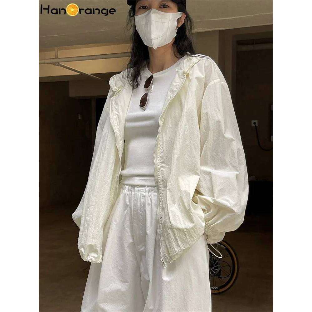 Designer Clothing 2025 Hanorange 2024 Summer Light Transparent Hooded Zipper Sunscreen Women Loose Silhouette Thin Long Sleeve Jacket Female'