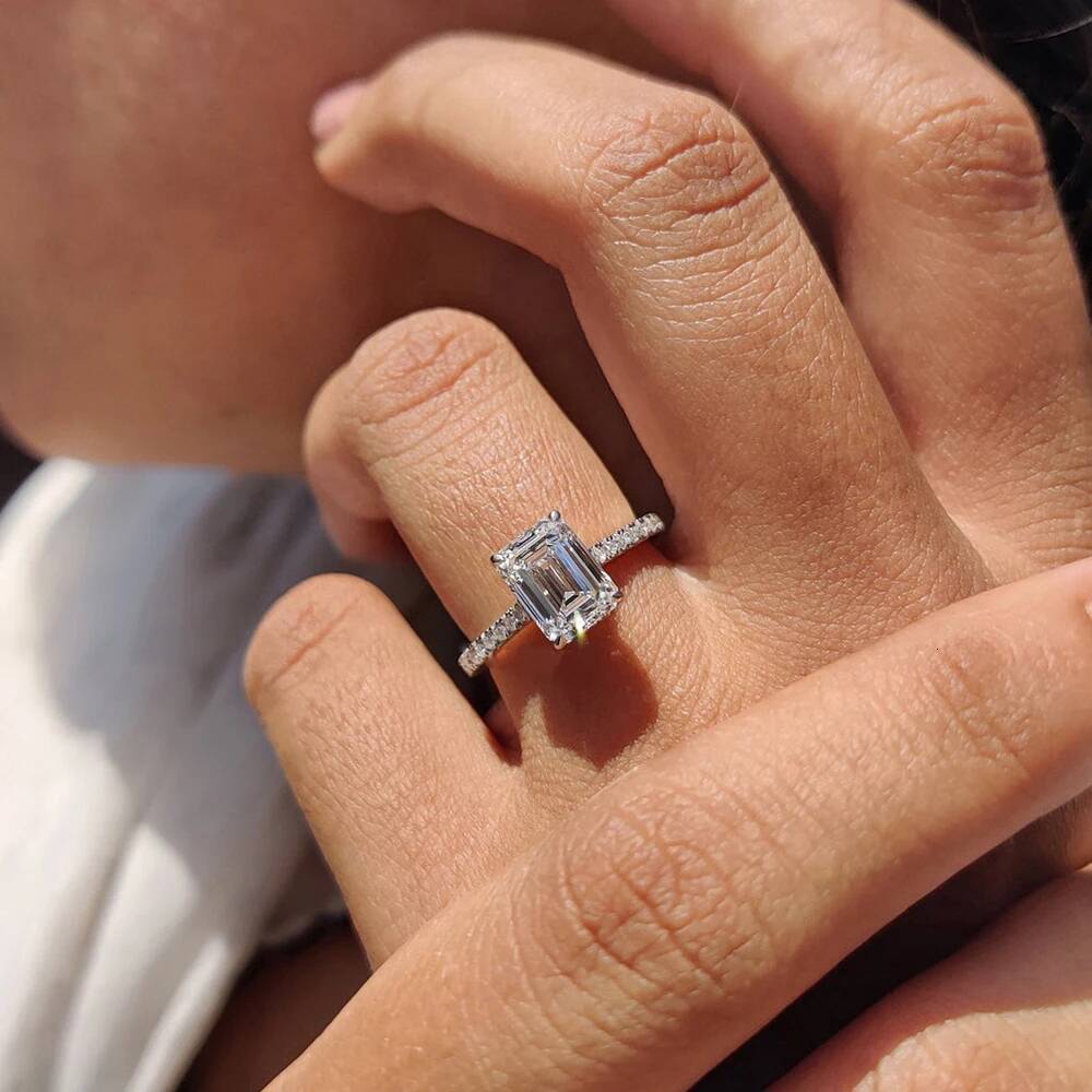 1/2/3/4carat Emerald Cut Full Moissanite Engagement Ring Hidden Halo Diamond Ring with GRA 925 Silver Wedding Band for Women