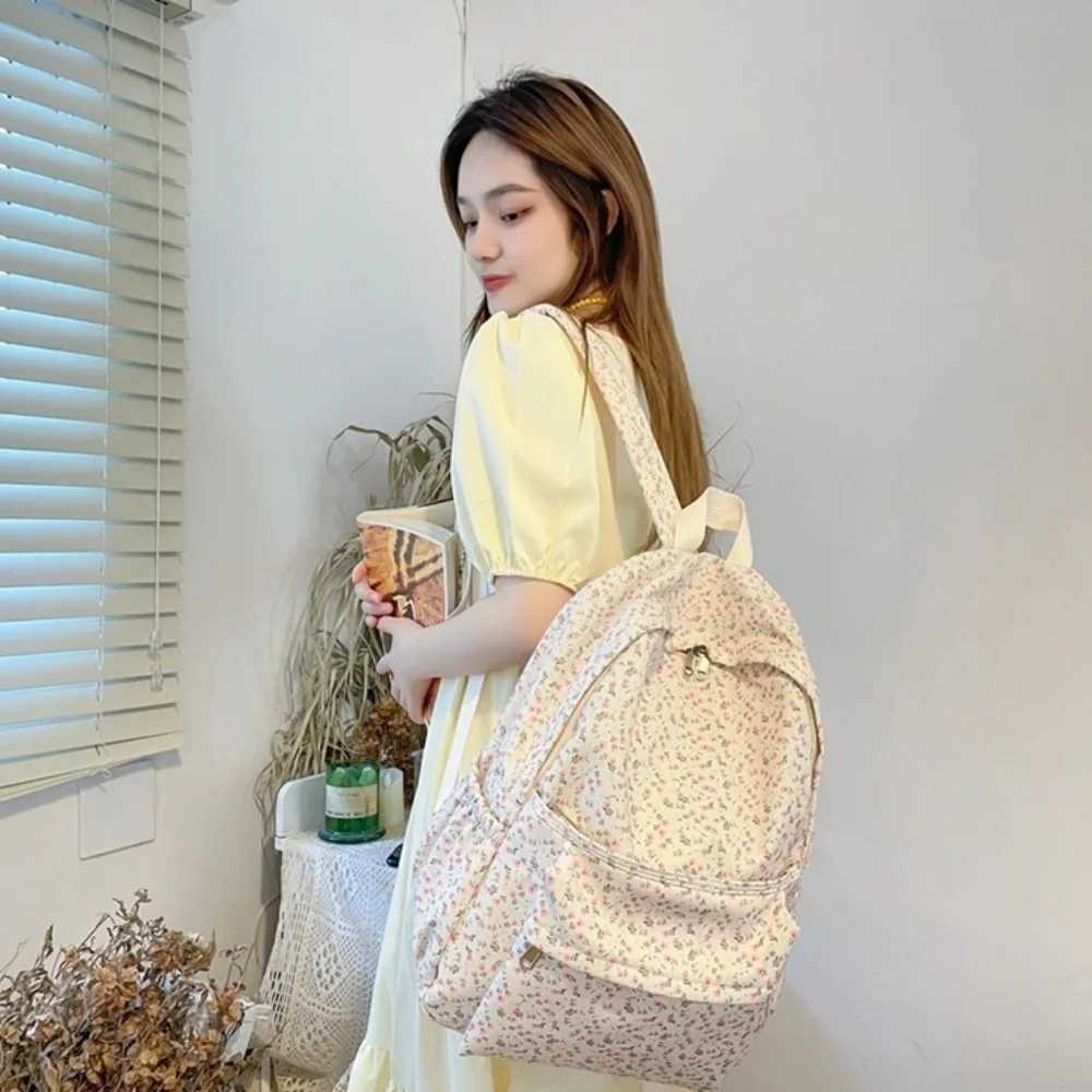 Fashion Large Capacity Women Backpack Tulip Floral Nylon School Bag Waterproof Fashion Backpack Adults XJ250814