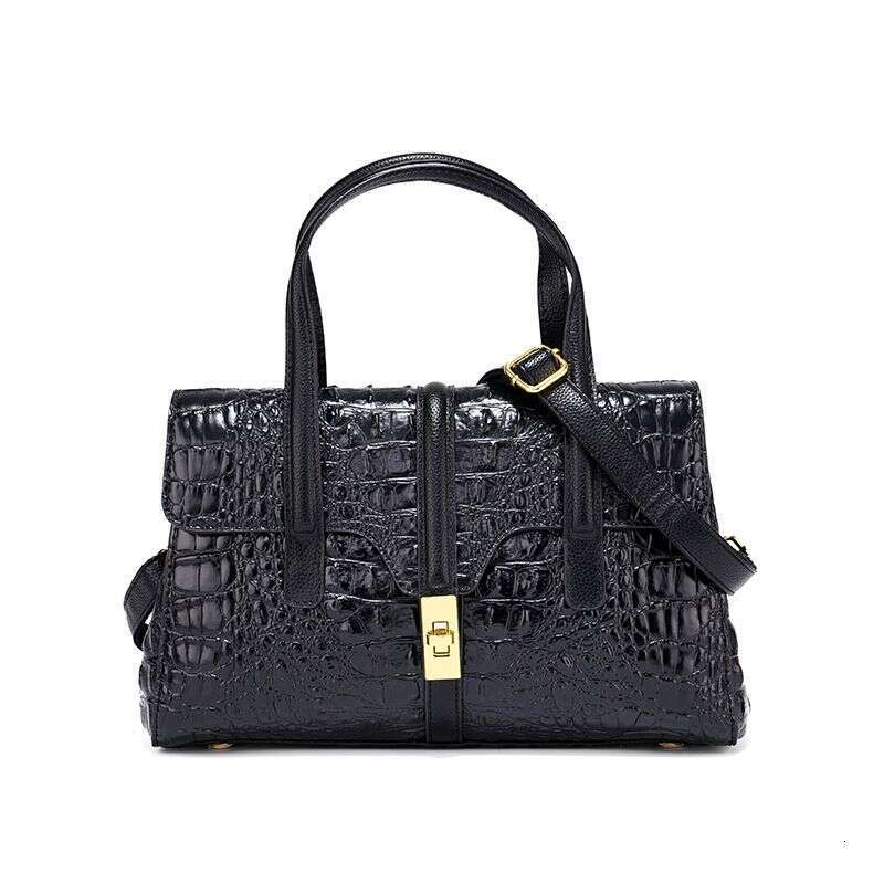 Crocodile pattern genuine leather women's handbag 2024 new high-end middle-aged mom casual single shoulder crossbody bag