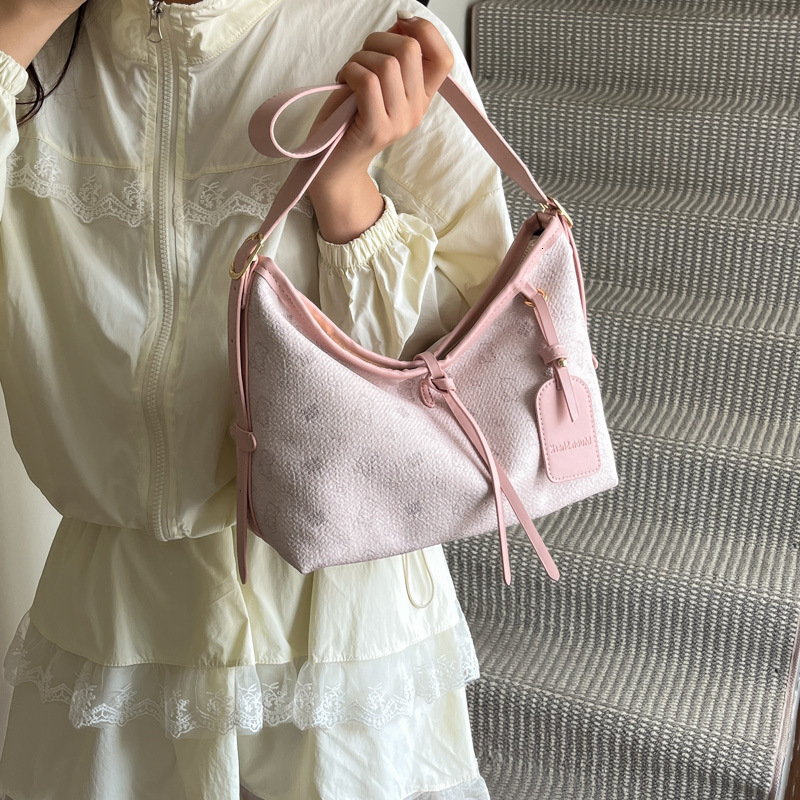 2025 New Women's Designer Handbag High-end Large Capacity Commuting Retro Color Block Leisure Multifunctional Single Shoulder Horizontal Bag Wall