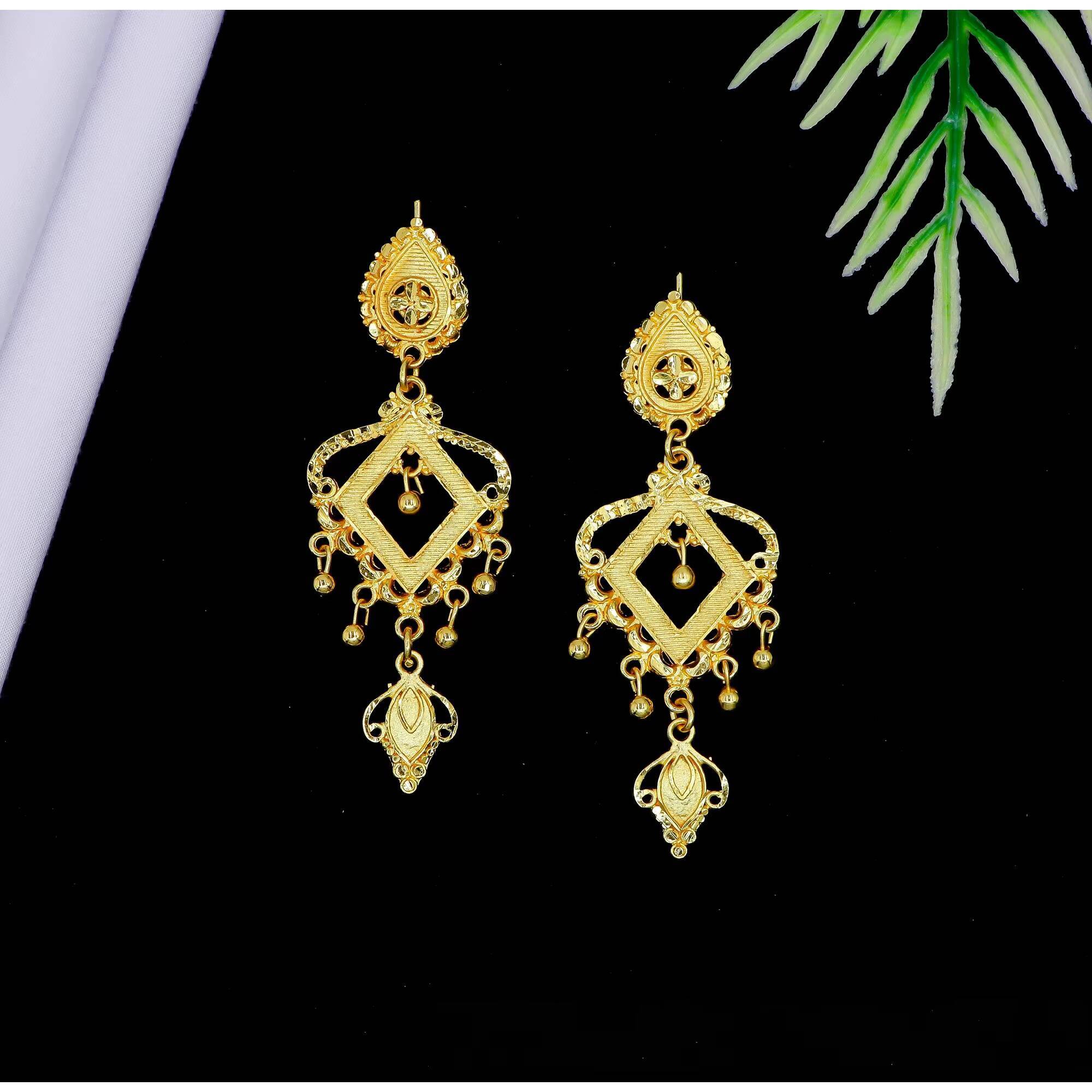Gold-Plated Designer Women's New Indian Antique Fashion Earrings Artificial Style Gift Jewelry