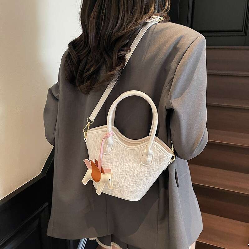 2025 New Designer bag Luxury bag Trendy High-End Small For Women Versatile Fashion Exquisite Crossbody Bag