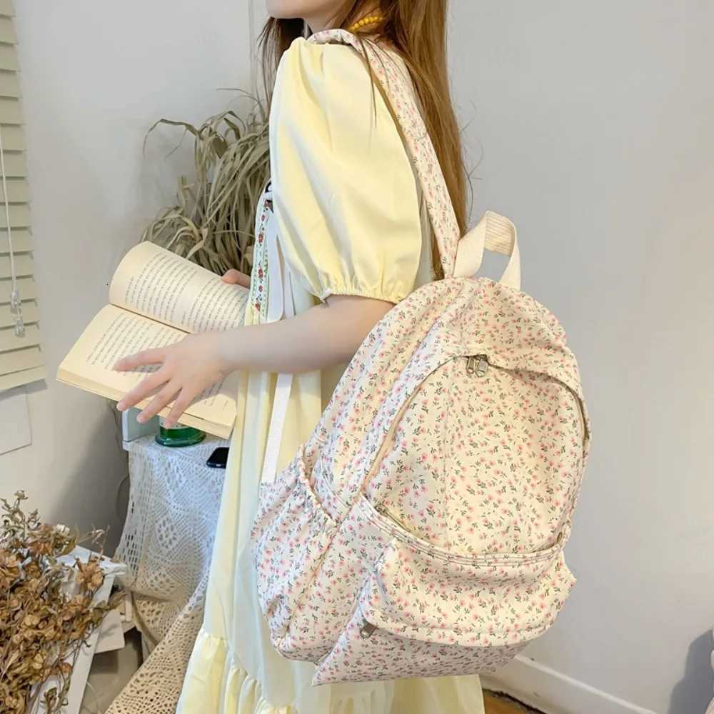 Fashion Large Capacity Women Backpack Tulip Floral Nylon School Bag Waterproof Fashion Backpack Adults XJ250814
