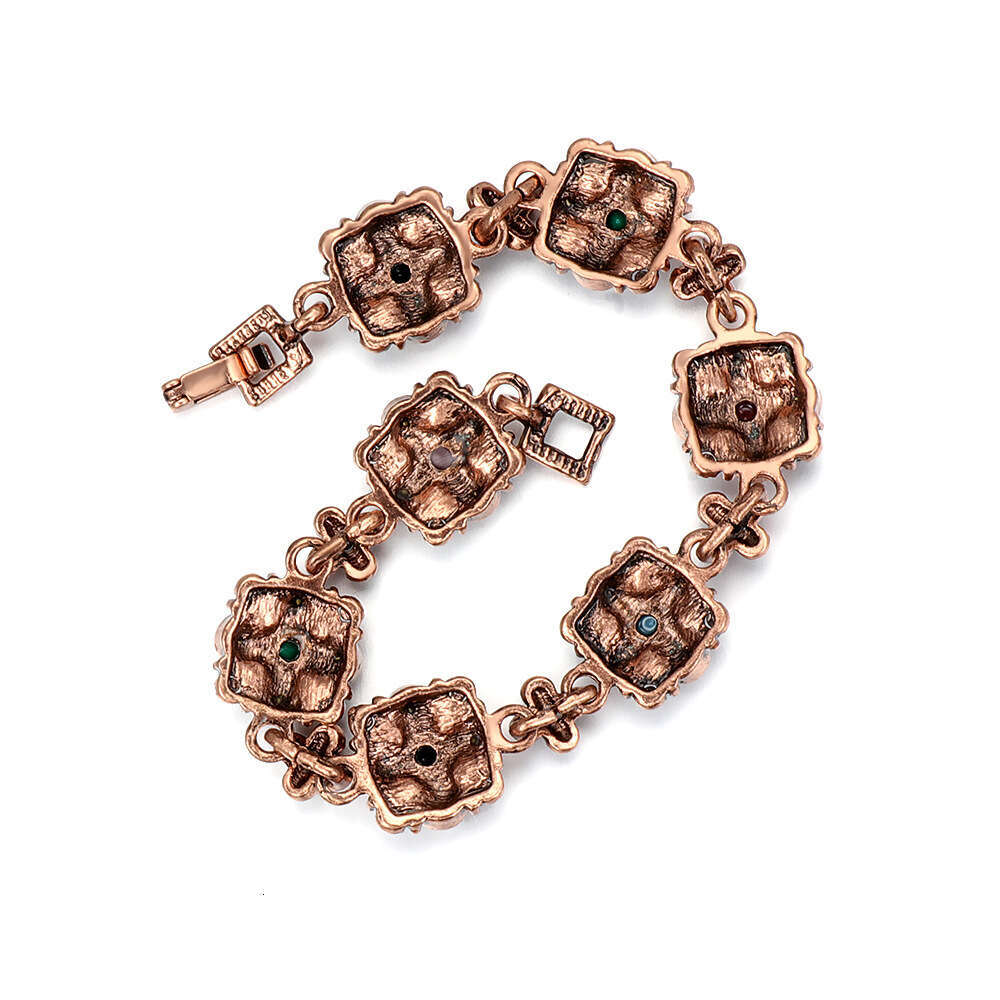 Vintage Floral Charm Bracelet - Antique Rose Gold/Black Alloy Chain with Gemstones | Wholesale Supplier (C1451)