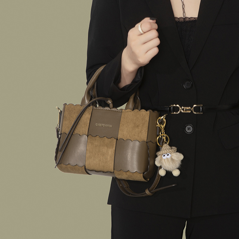 Brown Plaid Handbag Crossbody for Women Fashion Versatile with Pendant Color-Block Woven Shoulder Bag