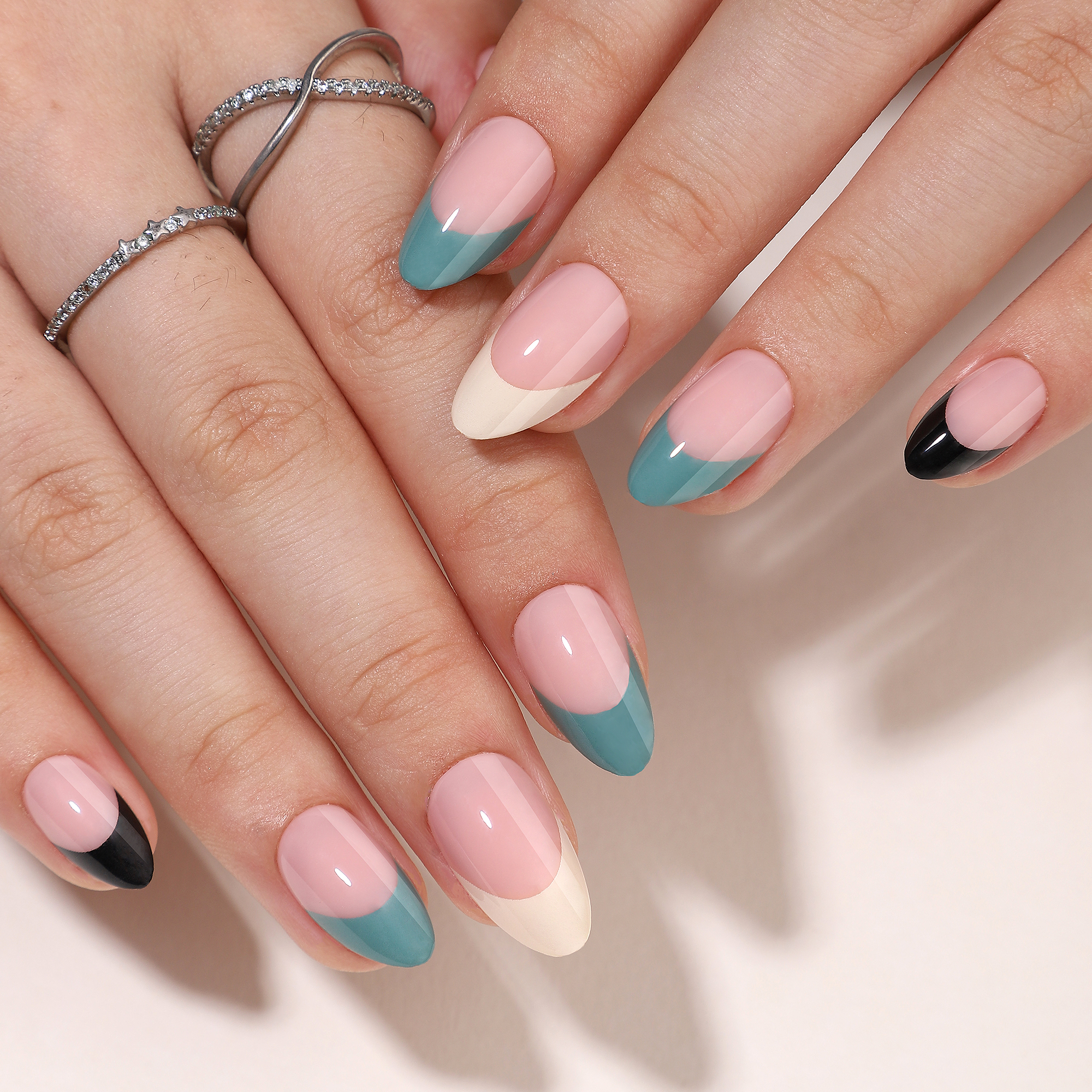 Fashionable Short-Coffin Style French Tip Fake Nails Kit | Easy Application DIY Acrylic Gel-On Artifical Toenail Tools